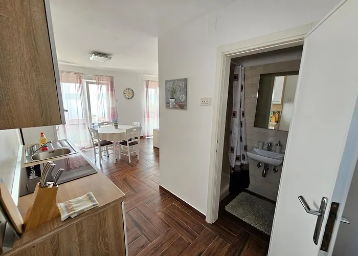Apartman Dora