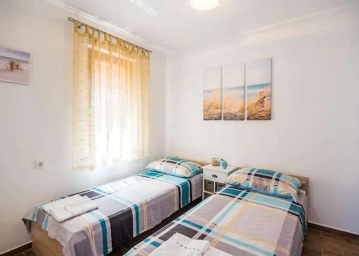 Dora Apartman Vantačići