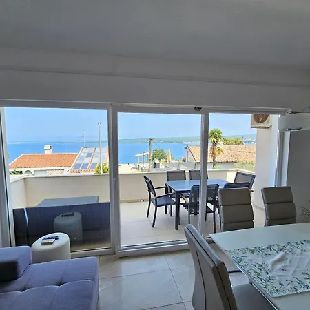 Dora Διαμέρισμα *