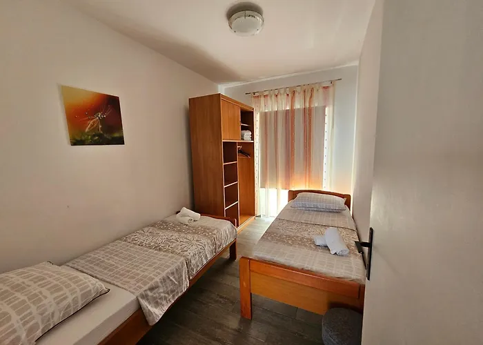 Appartement Dora *