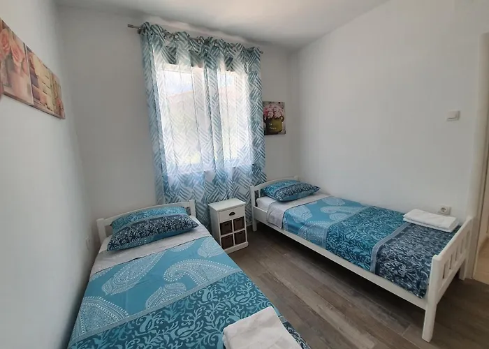 Apartament Dora Vantacici